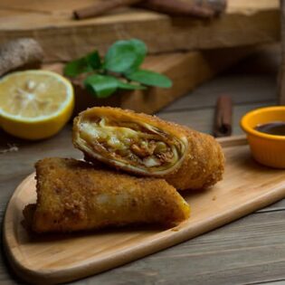 Chicken Signature Rolls (2 Pcs)