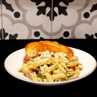 ONE POT CHICKEN PASTA
